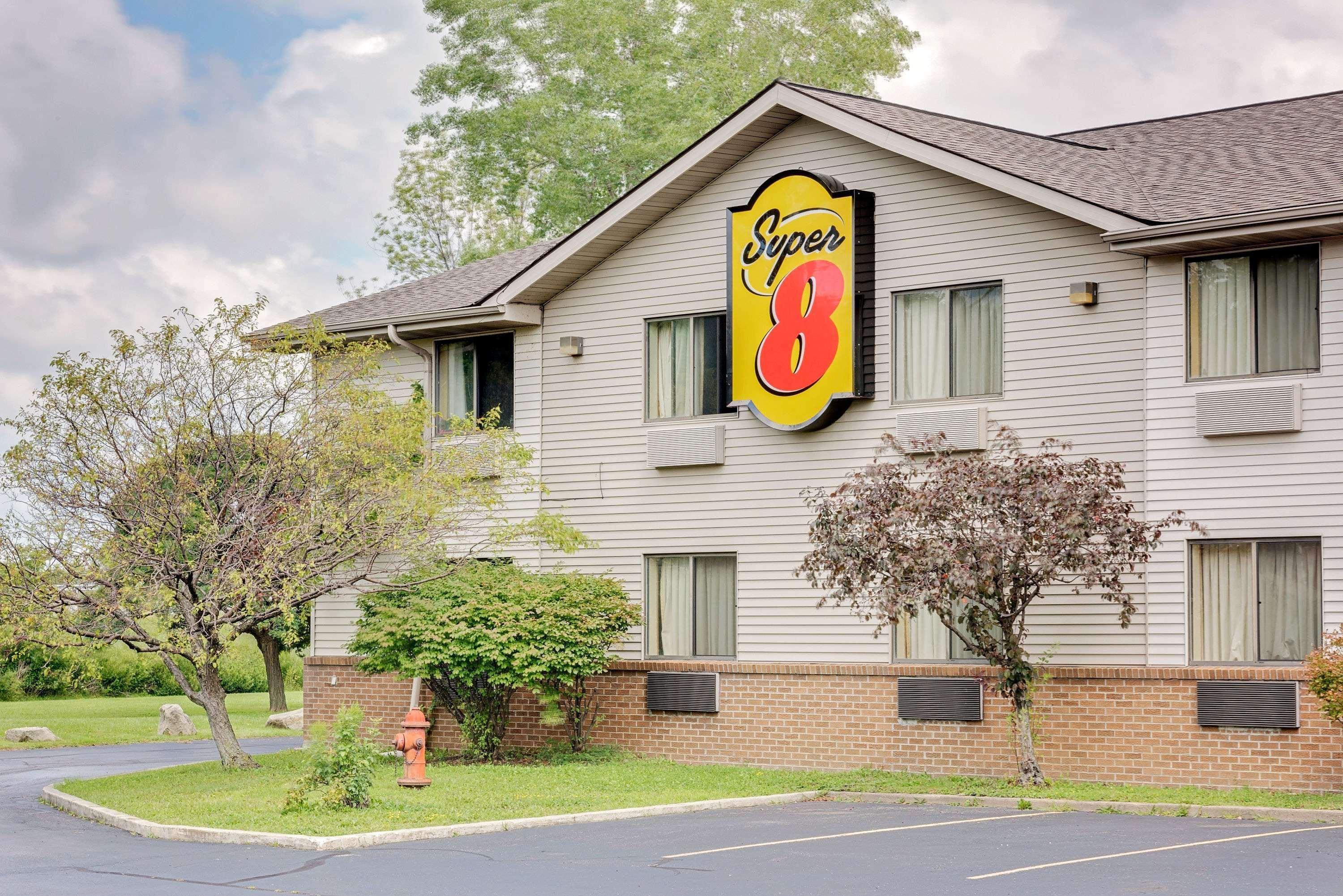Hotel Super 8 By Wyndham Mentor/Cleveland Area Extérieur photo