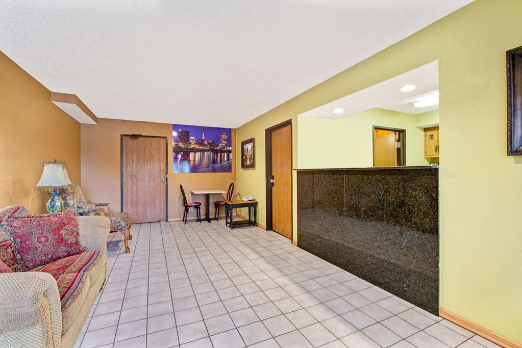 Hotel Super 8 By Wyndham Mentor/Cleveland Area Intérieur photo